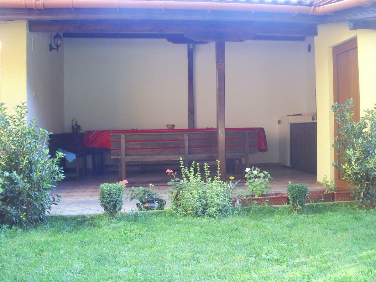 Къща За Гости Фантазия Tryavna Dış mekan fotoğraf